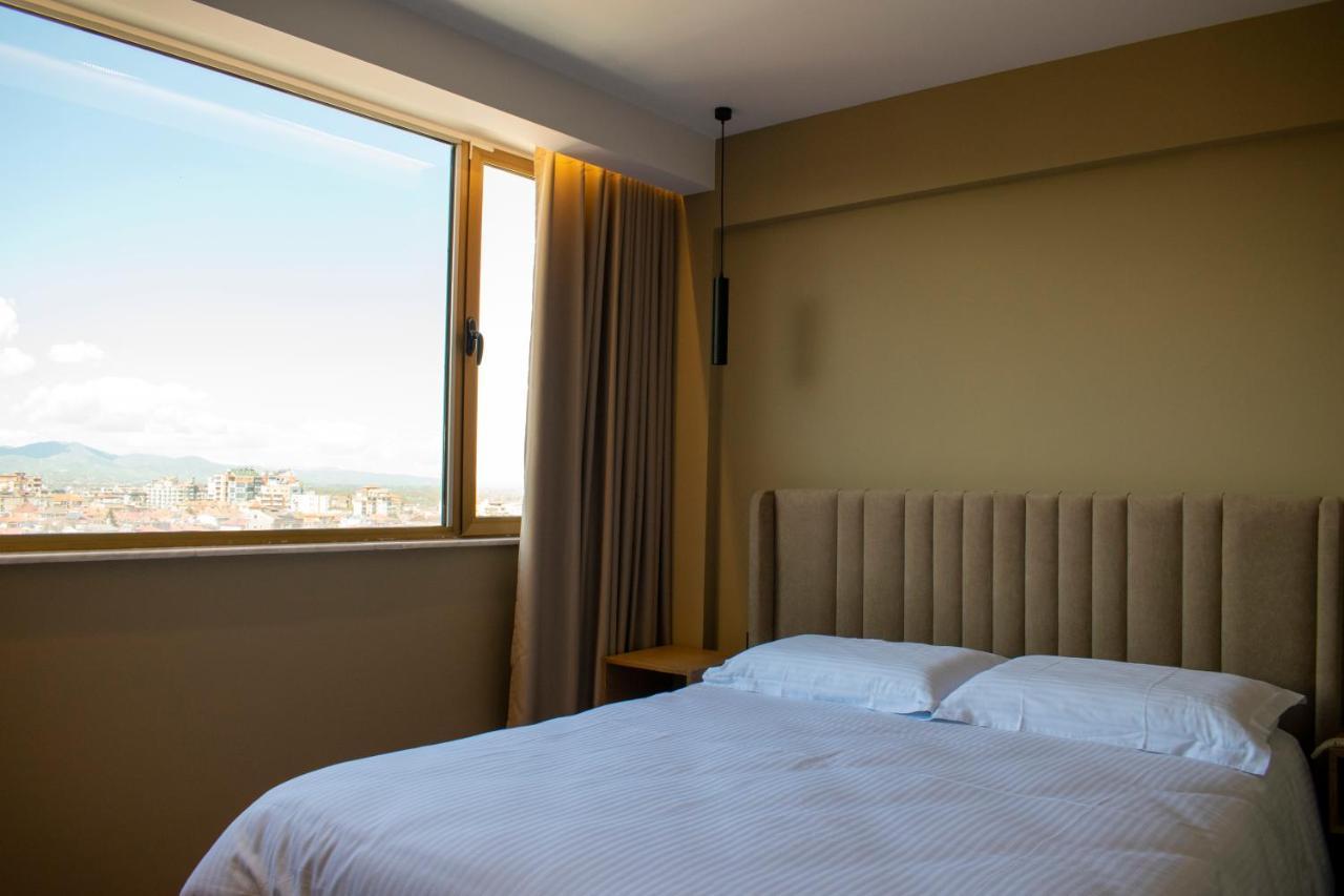 Bocca Hotel Корча Екстер'єр фото