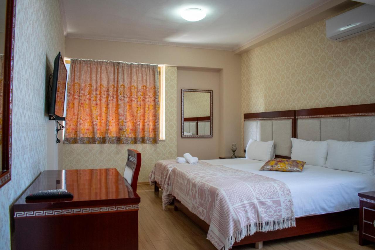 Bocca Hotel Корча Екстер'єр фото