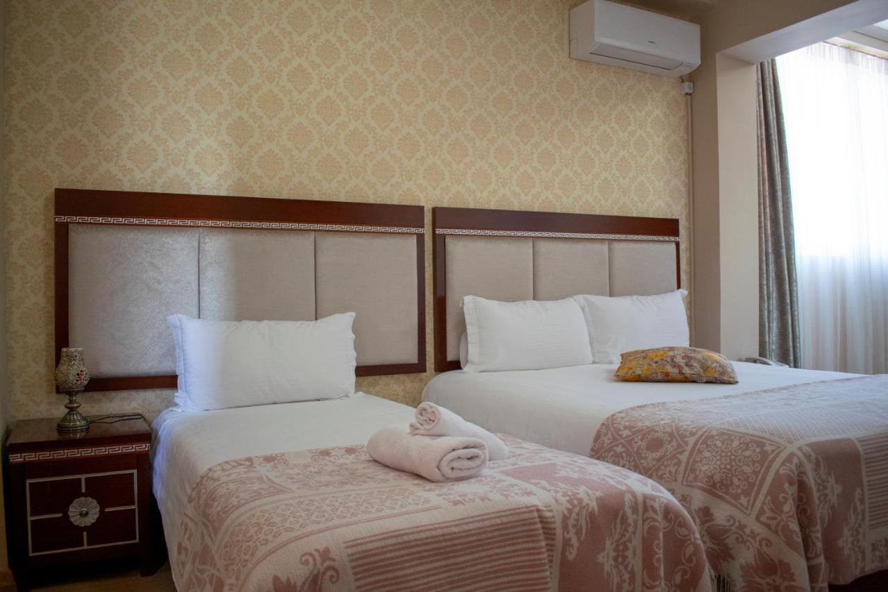 Bocca Hotel Корча Екстер'єр фото