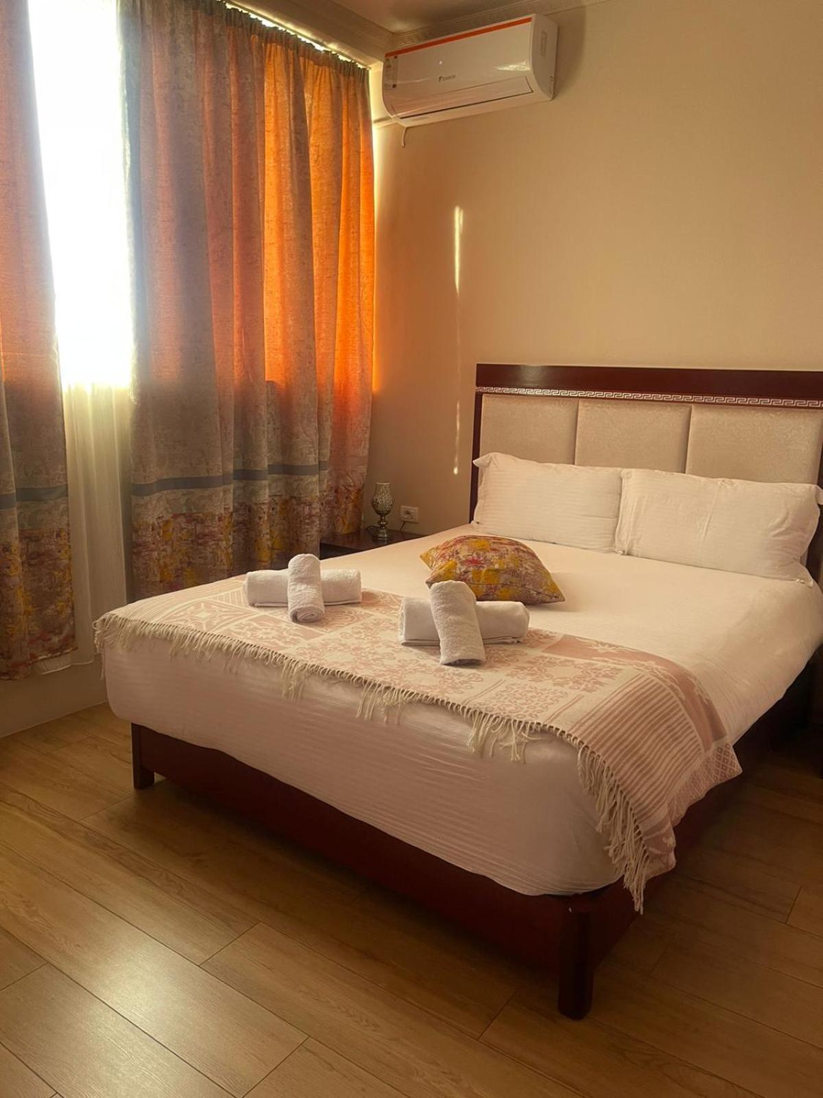 Bocca Hotel Корча Екстер'єр фото